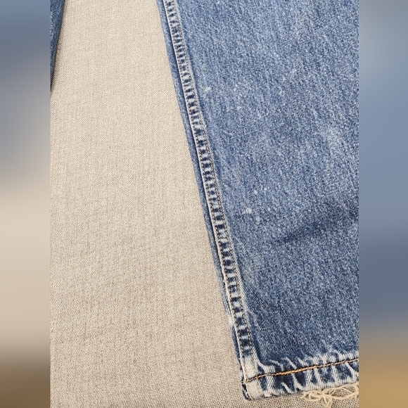 Vintage Levi's Relaxed Straight 100% Cotton Denim Jeans. 38 × 32 - Picture 2 of 8
